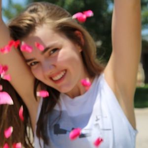 Meet your Posher, Alexis